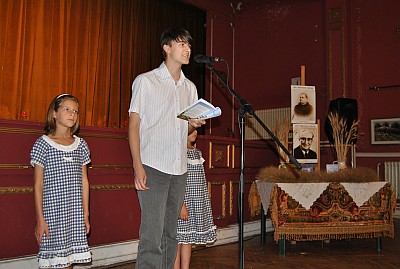 duzijanca2012-knjizevna vecer_recitatori-m